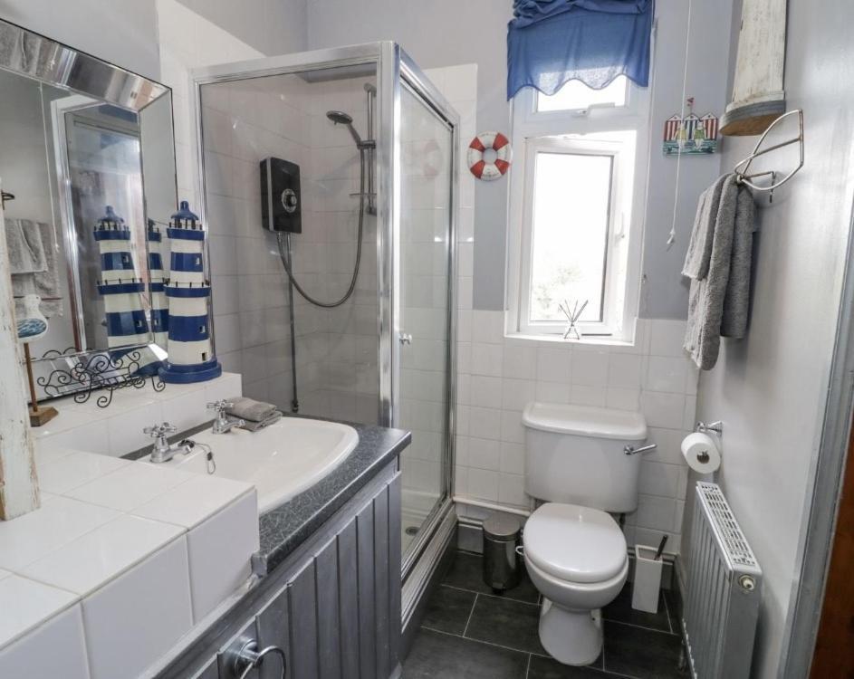 Lovely Comfortable 3 Bed Home, Worcester Bagian luar foto