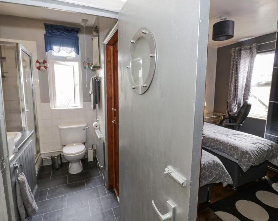 Lovely Comfortable 3 Bed Home, Worcester Bagian luar foto